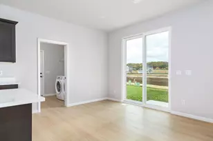 8008 Laufenberg Blvd, Cross Plains, WI 53528 - Photo 6