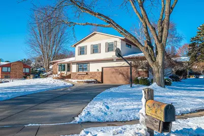 3716 Lexington Circle, Middleton, WI 53562 - Photo 2