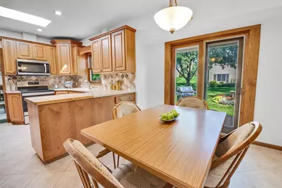 3716 Lexington Circle, Middleton, WI 53562 - Photo 22