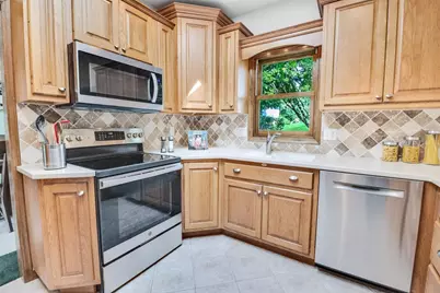 3716 Lexington Circle, Middleton, WI 53562 - Photo 16