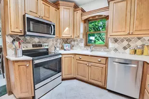 3716 Lexington Cir, Middleton, WI 53562 - Photo 16