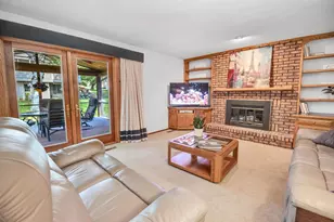 3716 Lexington Cir, Middleton, WI 53562 - Photo 24