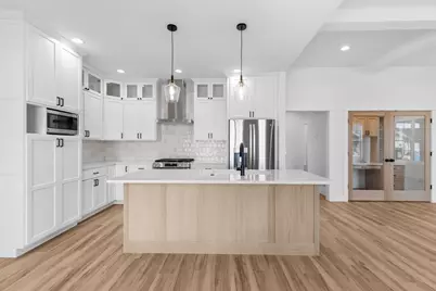 752 Kennedy Street, Sauk City, WI 53583 - Photo 4