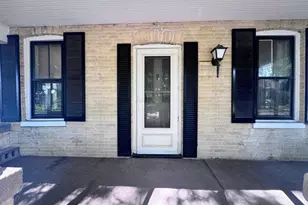 627 Prospect Ave, Portage, WI 53901 - Photo 2