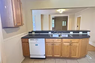 627 Prospect Ave, Portage, WI 53901 - Photo 10