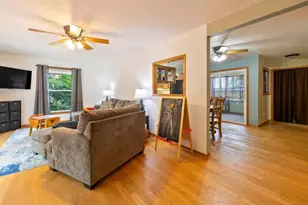 E8696 N Reedsburg Rd, Reedsburg, WI 53959 - Photo 10