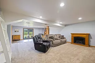 E8696 N Reedsburg Rd, Reedsburg, WI 53959 - Photo 4