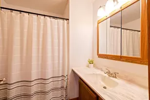 E8696 N Reedsburg Rd, Reedsburg, WI 53959 - Photo 8