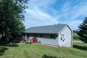 E8696 N Reedsburg Rd, Reedsburg, WI 53959 - Photo 32