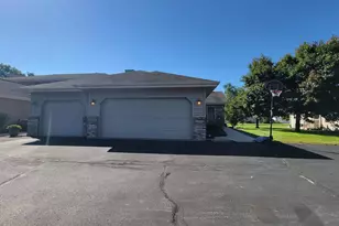 N4140 Pine St, Brodhead, WI 53520 - Photo 4