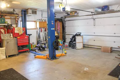 303 N Summit Street, Albany, WI 53502 - Photo 10