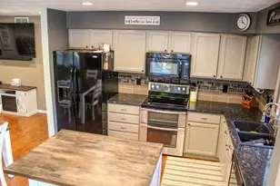 303 N Summit St, Albany, WI 53502 - Photo 16