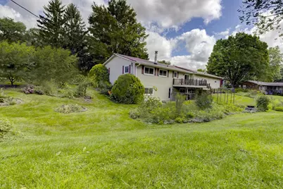 2765 Oak Knoll Lane, Stoughton, WI 53589 - Photo 44