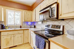 2765 Oak Knoll Ln, Stoughton, WI 53589 - Photo 12