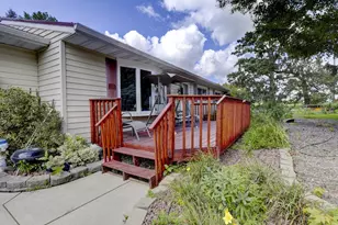 2765 Oak Knoll Ln, Stoughton, WI 53589 - Photo 46