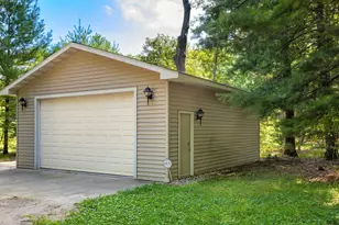 N6905 S Sandstone Dr, Mauston, WI 53948 - Photo 2