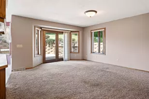 613 Mohawk Ct, Waterloo, WI 53594 - Photo 6