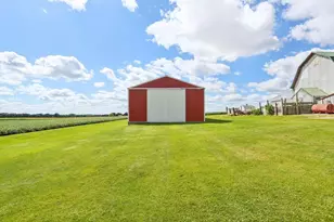 6889 and 6897 North Towne Rd, DeForest, WI 53532 - Photo 28