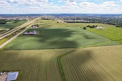 6889 and 6897 North Towne Road, DeForest, WI 53532 - Photo 46