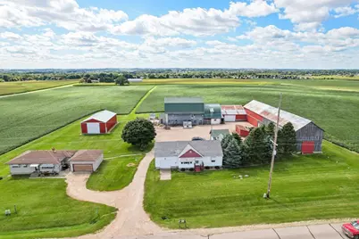 6889 and 6897 North Towne Road, DeForest, WI 53532 - Photo 2