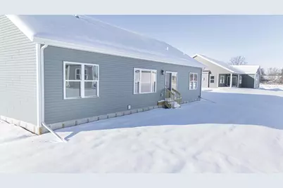 1833 E Kyle Circle, Beloit, WI 53511 - Photo 26