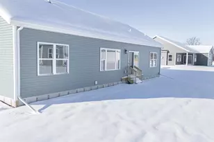 1833 E Kyle Circle, Beloit, WI 53511 - Photo 26