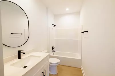 1739 E Kyle Circle, Beloit, WI 53511 - Photo 18