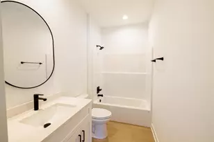 1739 E Kyle Circle, Beloit, WI 53511 - Photo 18