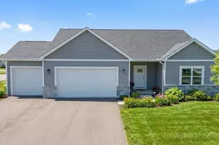 1739 E Kyle Circle, Beloit, WI 53511 - Photo 2