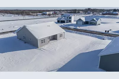 1739 E Kyle Circle, Beloit, WI 53511 - Photo 4