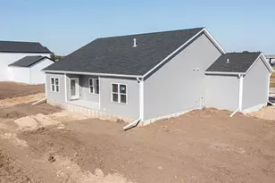 1739 E Kyle Circle, Beloit, WI 53511 - Photo 30