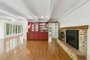 214 Windy Hill Rd, Wisconsin Dells, WI 53965 - Photo 6