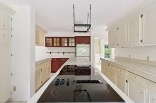 214 Windy Hill Rd, Wisconsin Dells, WI 53965 - Photo 12