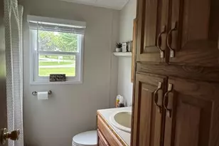 413 Skyline Dr, Edgerton, WI 53534 - Photo 8