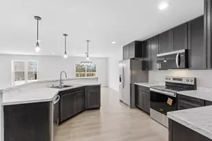 690 N Main St, Fall River, WI 53932 - Photo 10