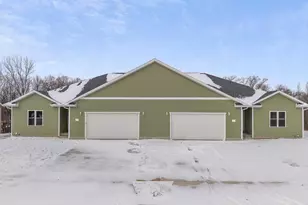 690 N Main St, Fall River, WI 53932 - Photo 2