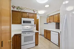 4005 Mackinac Dr, Janesville, WI 53546 - Photo 24