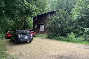 2025 Dunn Pl, Madison, WI 53713 - Photo 2