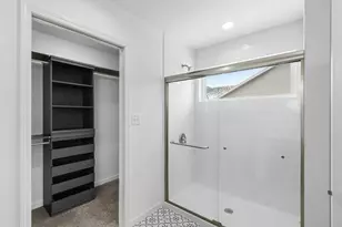 692 N Main St, Fall River, WI 53932 - Photo 26