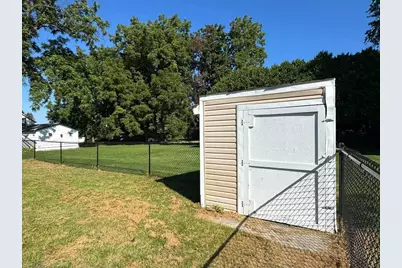 305 E Crocker Street, Fox Lake, WI 53933 - Photo 38