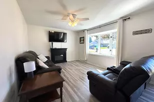 305 E Crocker St, Fox Lake, WI 53933 - Photo 8