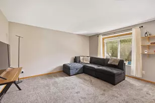 6973 Chester Dr, Madison, WI 53719 - Photo 16