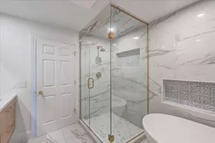 5511 Mendota Dr, Middleton, WI 53562 - Photo 40