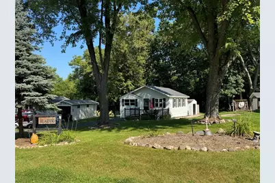 461 Aspen Way, Edgerton, WI 53534 - Photo 2