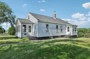 1029 Prospect Ave, Portage, WI 53901 - Photo 4