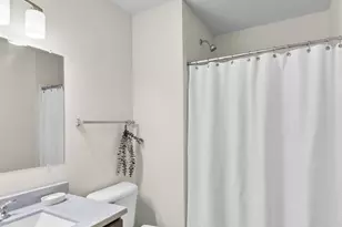 6062 Driscoll Dr, Madison, WI 53718 - Photo 14