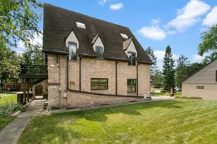 523 W Edgewater St, Portage, WI 53901 - Photo 68