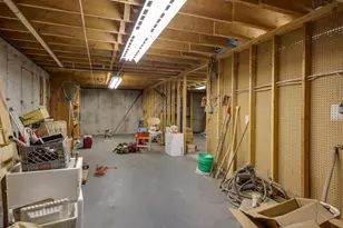 2879 S Riverside Dr, Beloit, WI 53511 - Photo 30