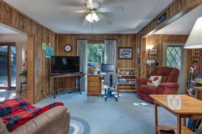 2879 S Riverside Drive, Beloit, WI 53511 - Photo 6