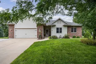 2100 Stone Crest Rd, Stoughton, WI 53589 - Photo 2